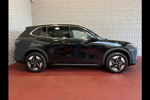 GEELY E5 Pro+ 68 kWh | LONG RANGE 475 Km wltp | 8 Jaar Garantie | Verwarmde & Gekoelde Stoelen | 360° View | Warmtepomp | Leder | Blindsp