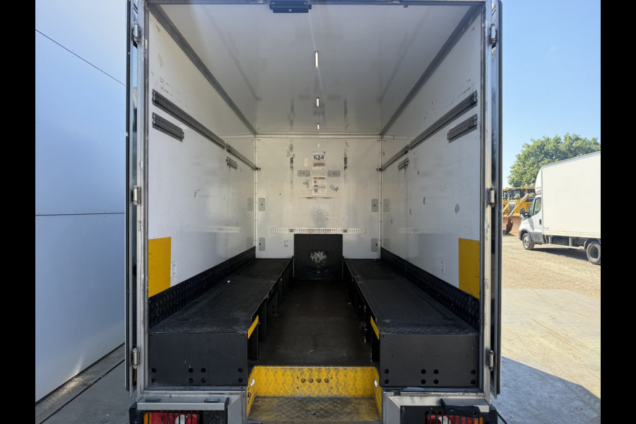 Renault Master Plancher T35 2.3 DCI 150PK Automaat LED Airco Cruise Control Camera Foodtruck Meubelbak Paardenwagen