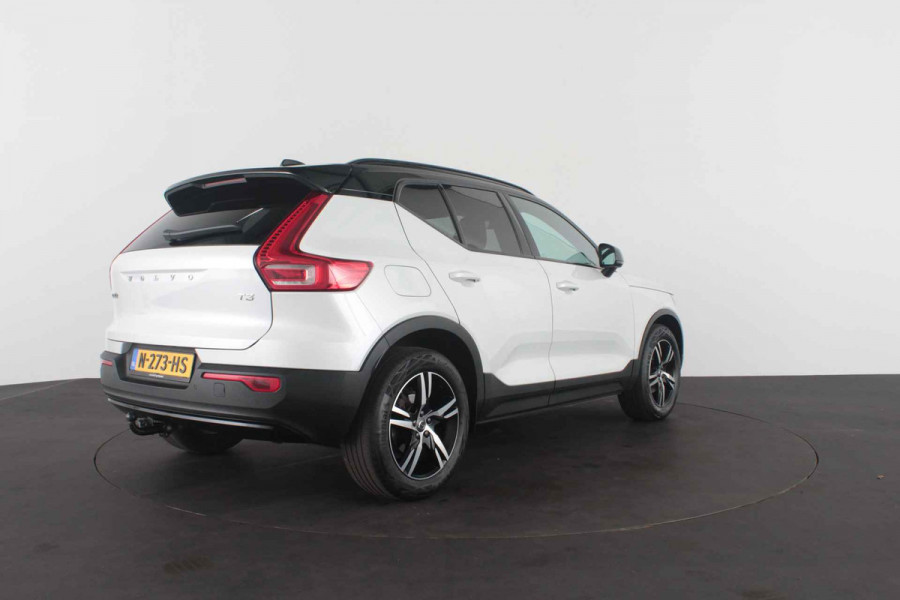 Volvo XC40 1.5 T3 R-Design > Trekhaak/H&K/Zwart dak/Winterpakket pro...