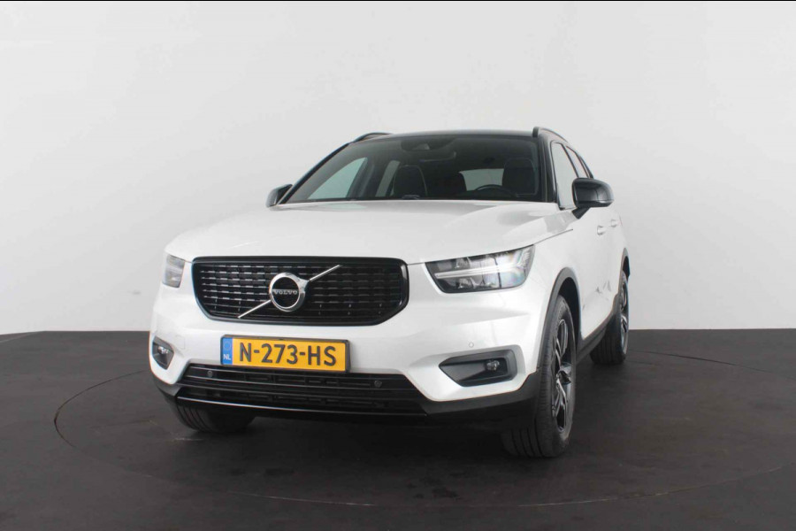 Volvo XC40 1.5 T3 R-Design > Trekhaak/H&K/Zwart dak/Winterpakket pro...