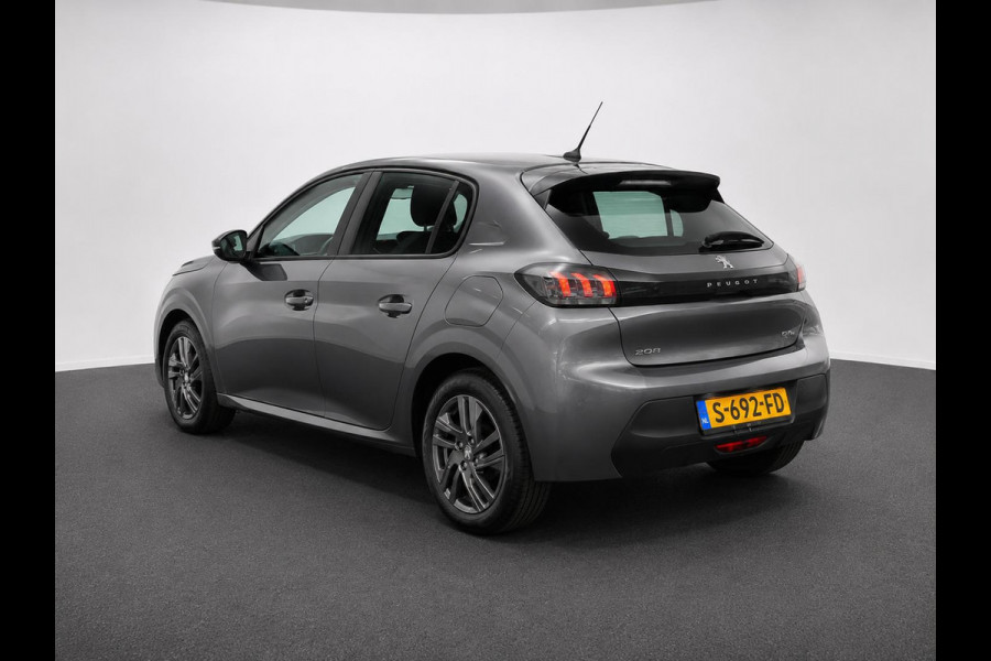 Peugeot 208 1.2 PureTech Active Pack Navigatie Apple CarPlay Android Auto Parkeerhulp achter Cruise Control Airco Bluetooth All Season banden Lichtmetalen velgen