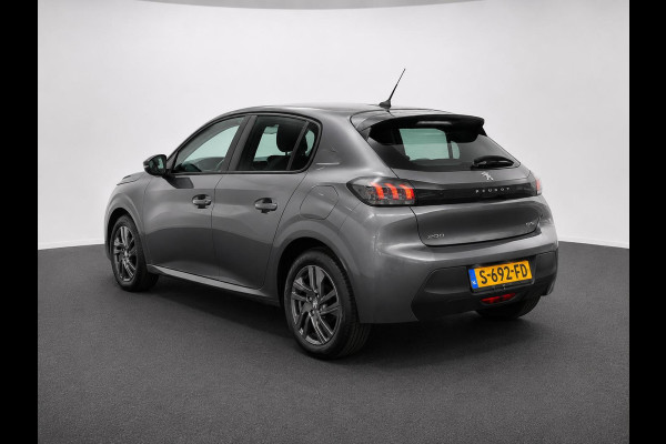 Peugeot 208 1.2 PureTech Active Pack Navigatie Apple CarPlay Android Auto Parkeerhulp achter Cruise Control Airco Bluetooth All Season banden Lichtmetalen velgen