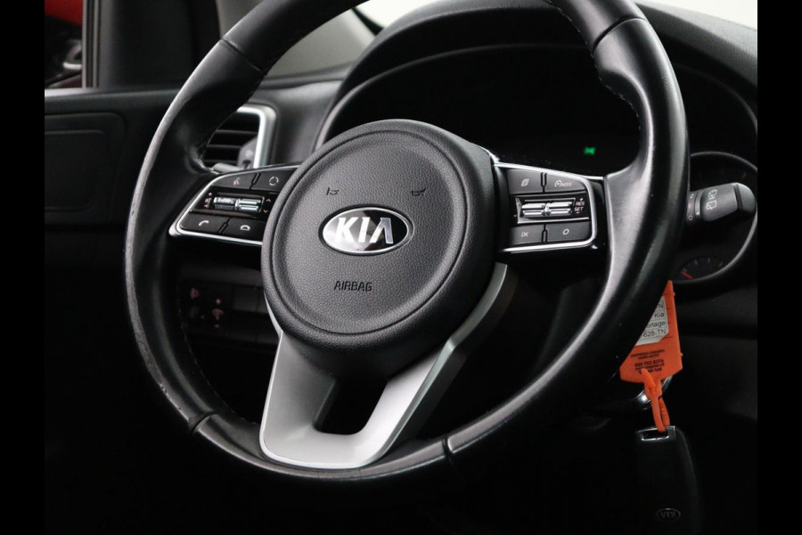 Kia Sportage 1.6 GDI DynamicLine | Cruise control | Navigatie | Carplay | Climate control | Park assist | Trekhaak