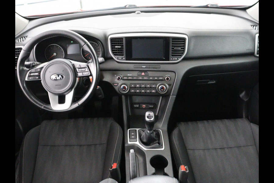 Kia Sportage 1.6 GDI DynamicLine | Cruise control | Navigatie | Carplay | Climate control | Park assist | Trekhaak