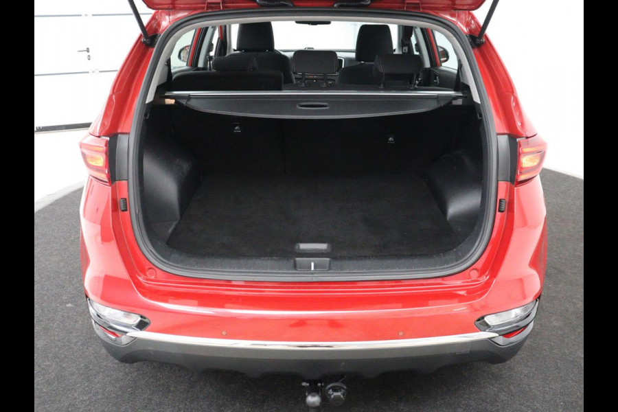 Kia Sportage 1.6 GDI DynamicLine | Cruise control | Navigatie | Carplay | Climate control | Park assist | Trekhaak