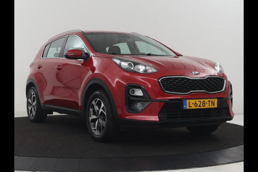 Kia Sportage 1.6 GDI DynamicLine | Cruise control | Navigatie | Carplay | Climate control | Park assist | Trekhaak