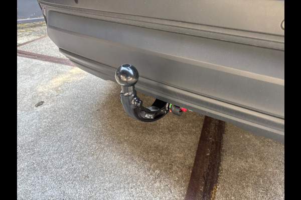 Volkswagen Taigo TSI 110PK LIFE CARPLAY/TREKHAAK/PARKEERSENSOREN