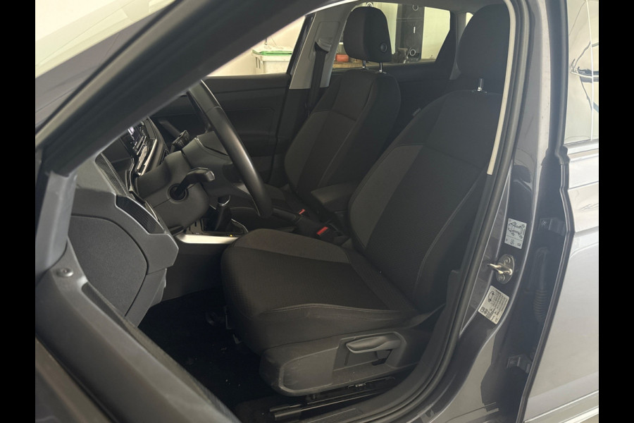 Volkswagen Taigo TSI 110PK LIFE CARPLAY/TREKHAAK/PARKEERSENSOREN