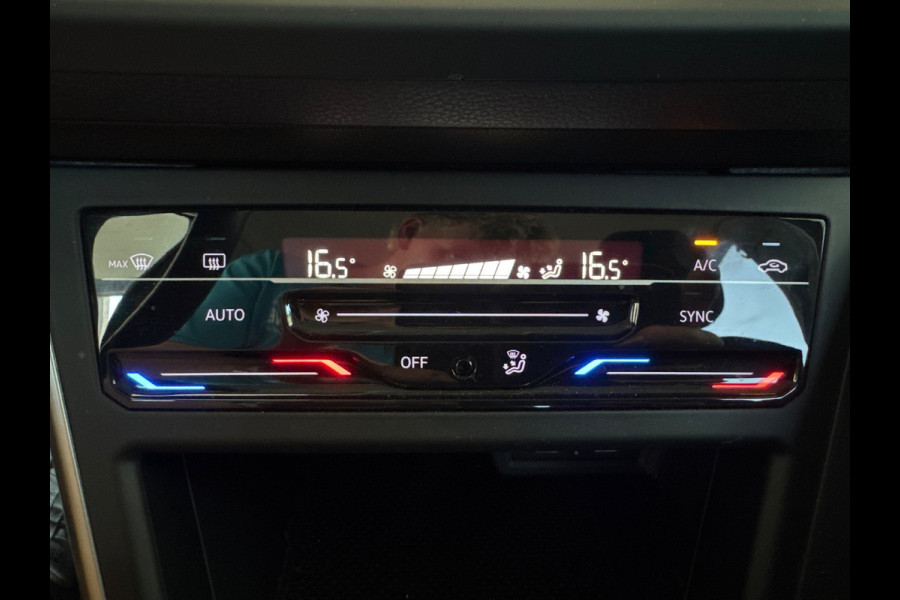 Volkswagen Taigo TSI 110PK LIFE CARPLAY/TREKHAAK/PARKEERSENSOREN