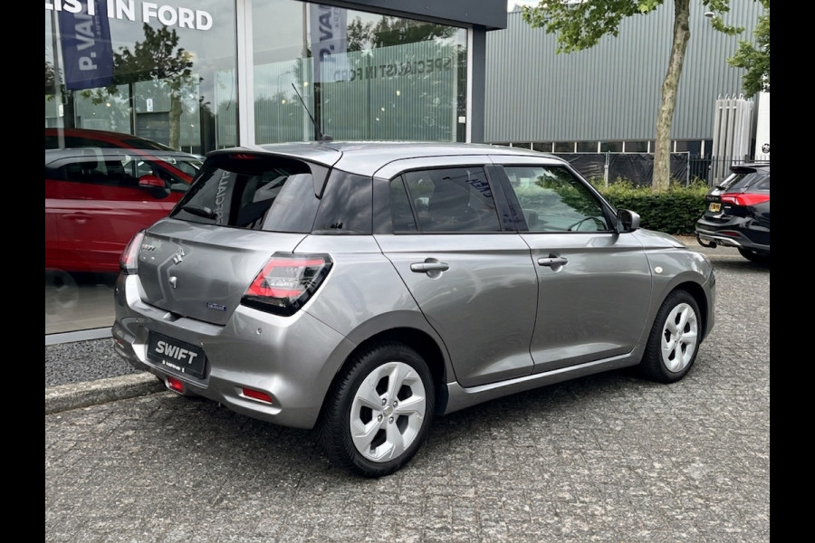 Suzuki Swift 1.2 Smart Hybrid Select CVT Automaat || In meerdere kleuren uit voorraad leverbaar | Adapt. Cruise | Camera | Stoelverwarming | 16'' | Dodehoek | Carplay/Android Auto | Smart Entry |