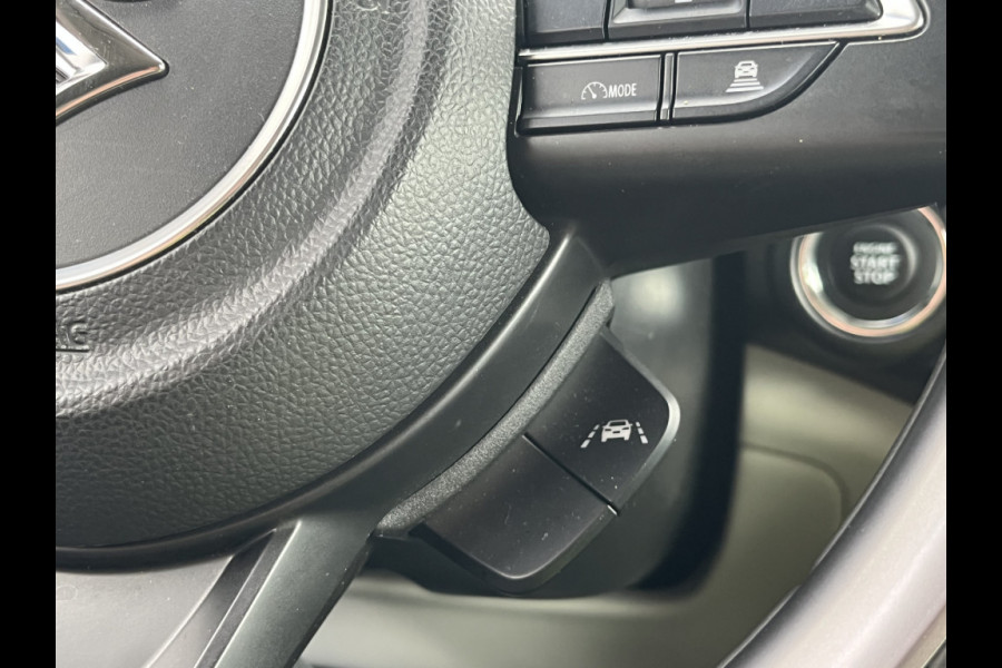 Suzuki Swift 1.2 Smart Hybrid Select CVT Automaat | In meerdere kleuren uit voorraad leverbaar | Adapt. Cruise | Camera | Stoelverwarming | 16'' | Dodehoek | Carplay/Android Auto | Smart Entry |