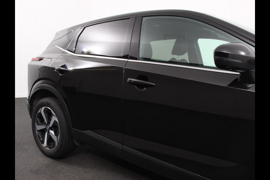 Nissan QASHQAI 1.3 MHEV Xtronic N-Connecta Navigatie Climate Control Camera 360 Led Verwarmde voorstoelen Stuurwiel verwarmd Adaptieve Cruise Control Lichtmetalen Velgen