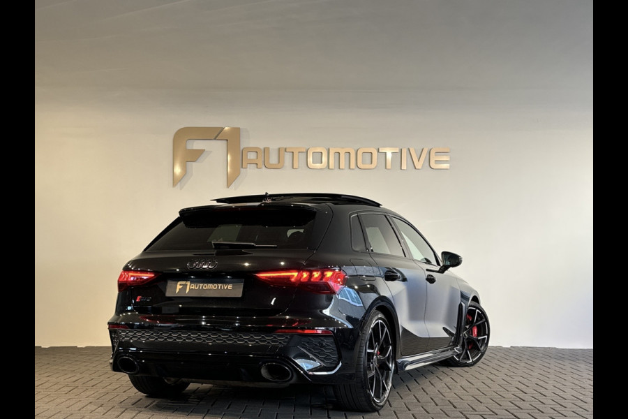 Audi RS3 Sportback 2.5 TFSI quattro Pano|HuD|Keyless|Memory|B&O|Sfeer