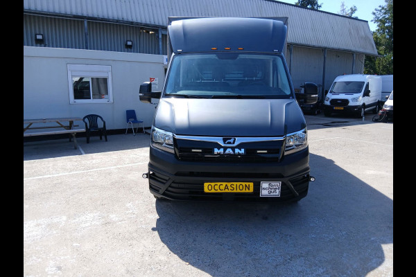 MAN TGE 3.180 35 2.0 S PICK UP L3 DSG LUXE 3 PERSONEN