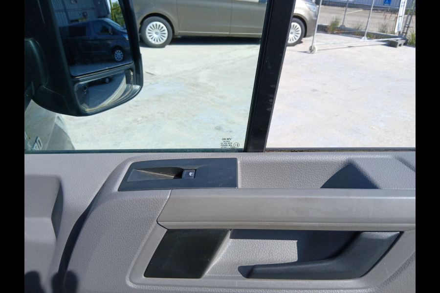 MAN TGE 3.180 35 2.0 S PICK UP L3 DSG LUXE 3 PERSONEN