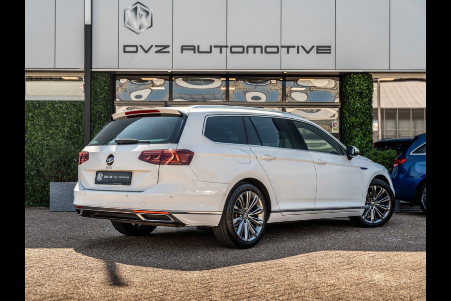Volkswagen Passat Variant 1.4 TSI GTE | Pano | Leder | Surround View | Trekhaak | BTW
