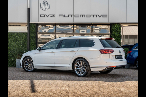 Volkswagen Passat Variant 1.4 TSI GTE | Pano | Leder | Surround View | Trekhaak | BTW