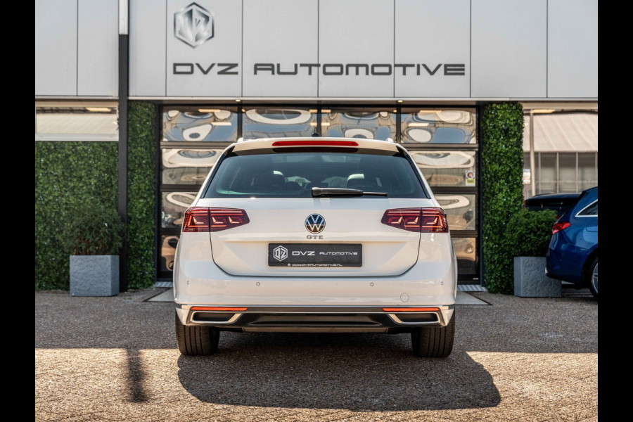 Volkswagen Passat Variant 1.4 TSI GTE | Pano | Leder | Surround View | Trekhaak | BTW