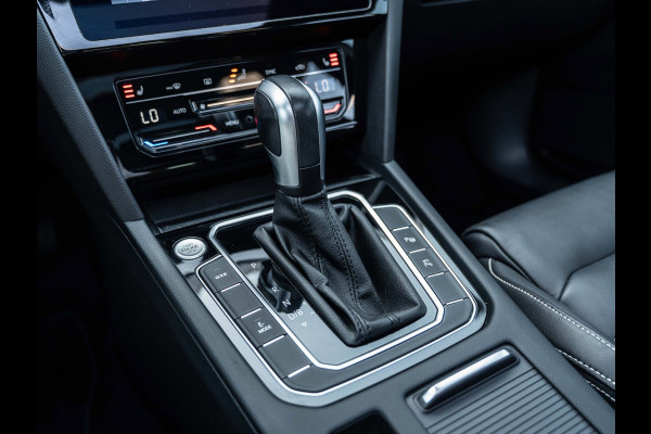 Volkswagen Passat Variant 1.4 TSI GTE | Pano | Leder | Surround View | Trekhaak | BTW
