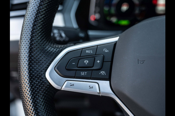 Volkswagen Passat Variant 1.4 TSI GTE | Pano | Leder | Surround View | Trekhaak | BTW