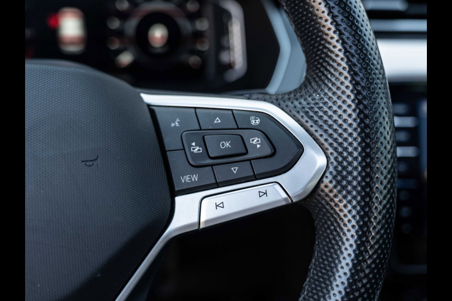 Volkswagen Passat Variant 1.4 TSI GTE | Pano | Leder | Surround View | Trekhaak | BTW