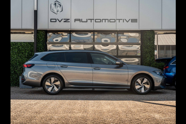 Volkswagen Passat Variant 1.5 150PK eTSI DSG | Comfort Pack | Multimedia Pack | Trekhaak | Nieuwstaat