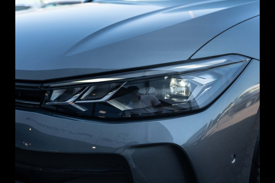 Volkswagen Passat Variant 1.5 150PK eTSI DSG | Comfort Pack | Multimedia Pack | Trekhaak | Nieuwstaat