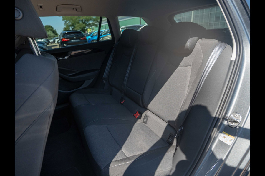 Volkswagen Passat Variant 1.5 150PK eTSI DSG | Comfort Pack | Multimedia Pack | Trekhaak | Nieuwstaat