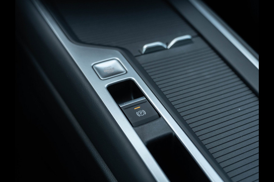 Volkswagen Passat Variant 1.5 150PK eTSI DSG | Comfort Pack | Multimedia Pack | Trekhaak | Nieuwstaat