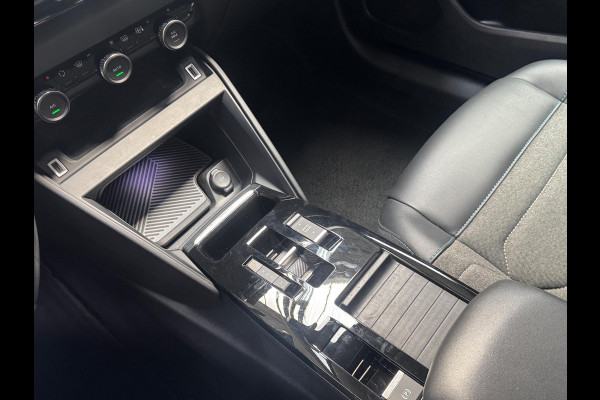 Citroën C4 1.2 PT 130 EAT8 Feel | Comfort seats | Navi | Nieuwe distributieriem | Prijs is rijklaar incl. garantie