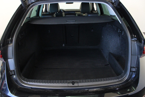 Škoda Octavia Combi 1.0 TSI Business Edition Plus |Navi|Trekhaak|Stoelverw.|