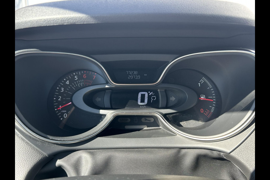 Renault Captur 1.3 TCe 150 Intens | Automaat| Trekhaak| Achteruitrijcamera|