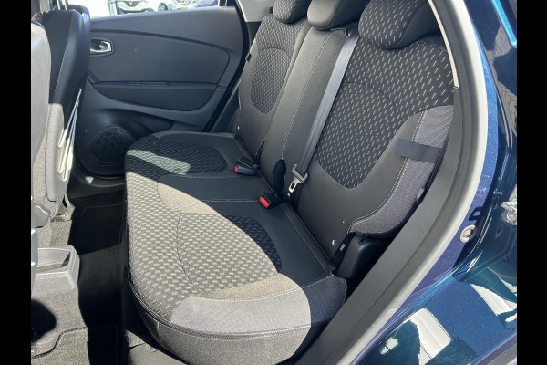 Renault Captur 1.3 TCe 150 Intens | Automaat| Trekhaak| Achteruitrijcamera|