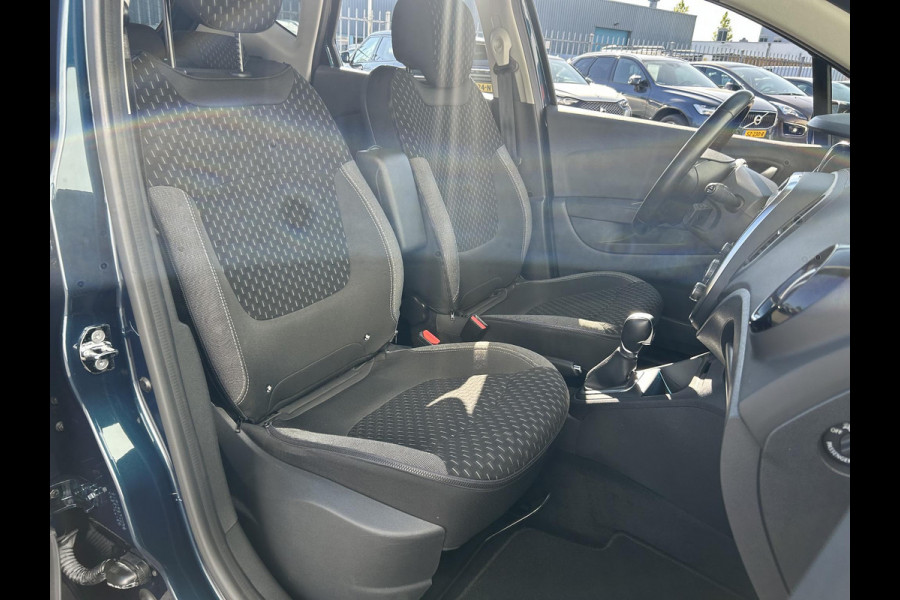 Renault Captur 1.3 TCe 150 Intens | Automaat| Trekhaak| Achteruitrijcamera|