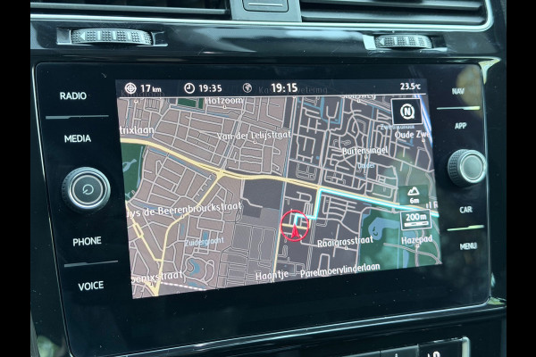 Volkswagen Golf 1.0 TSI R-Line Virtual/AppleCarPlay/Acc