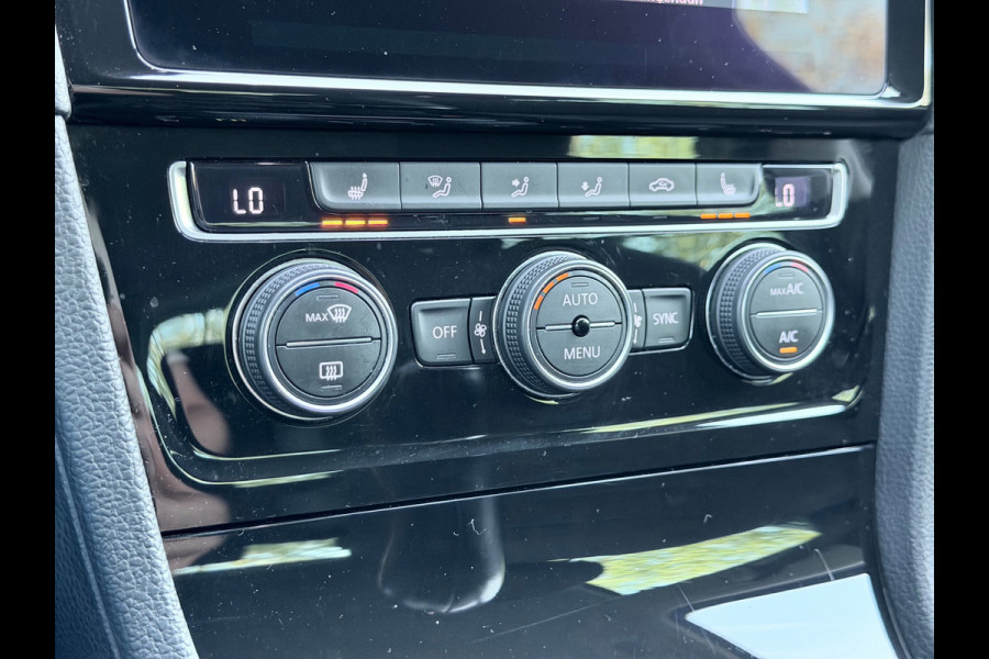Volkswagen Golf 1.0 TSI R-Line Virtual/AppleCarPlay/Acc