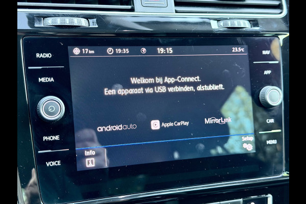 Volkswagen Golf 1.0 TSI R-Line Virtual/AppleCarPlay/Acc