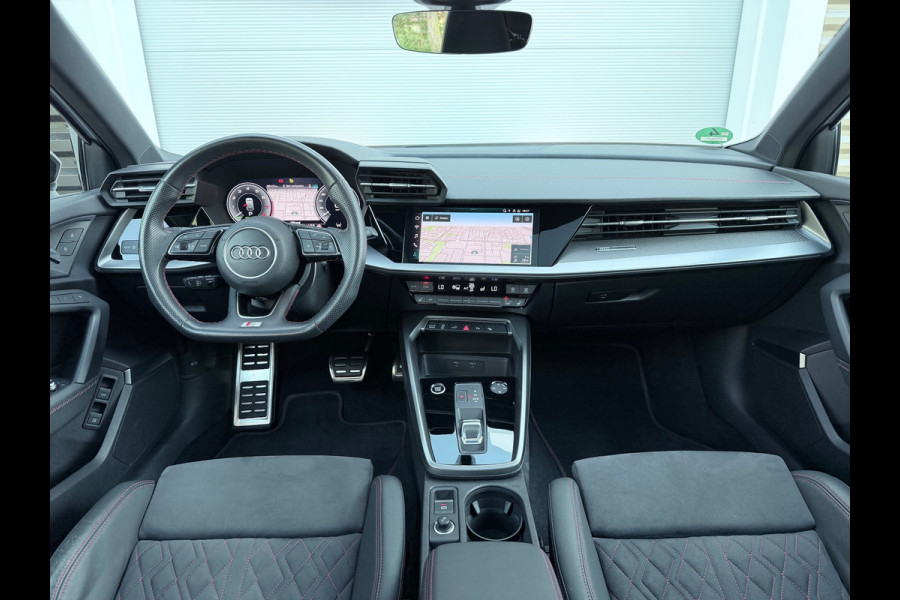 Audi A3 Sportback 45 TFSI e S edition Competition B&O/Massage
