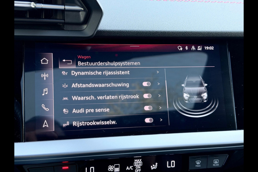 Audi A3 Sportback 45 TFSI e S edition Competition B&O/Massage