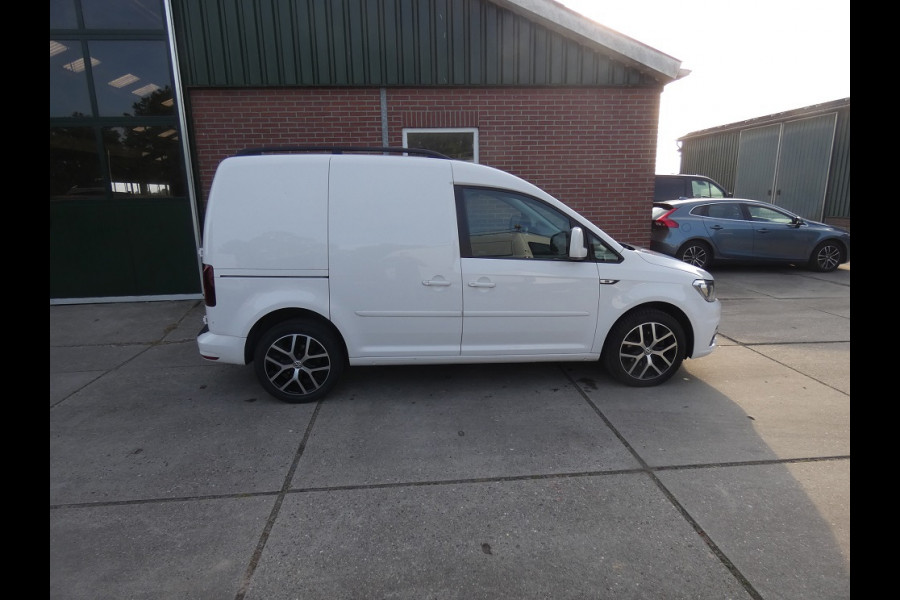 Volkswagen Caddy 2.0 TDI L1H1 Highline* aut* leder*navi/cam*