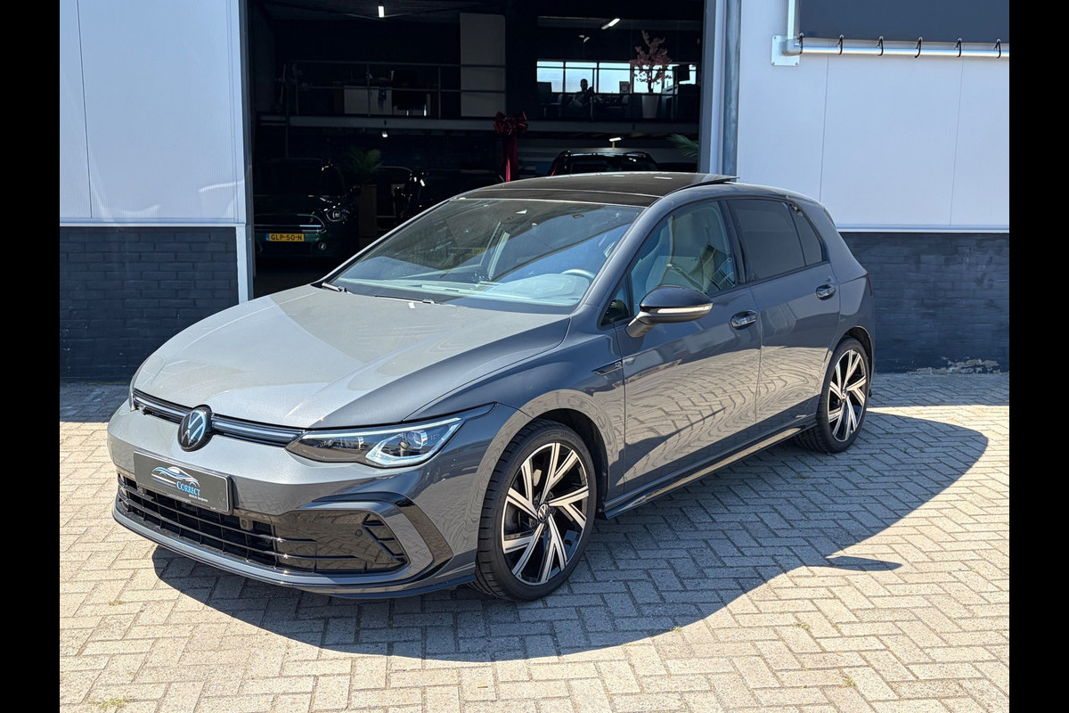 Volkswagen Golf 1.5 eTSI R-Line|IQ|Pano|ACC|Alarm|Keyless|Trekhaak
