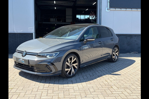 Volkswagen Golf 1.5 eTSI R-Line|IQ|Pano|ACC|Alarm|Keyless|Trekhaak