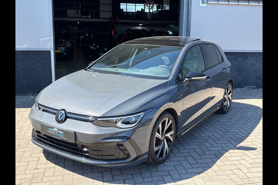 Volkswagen Golf 1.5 eTSI R-Line|IQ|Pano|ACC|Alarm|Keyless|Trekhaak