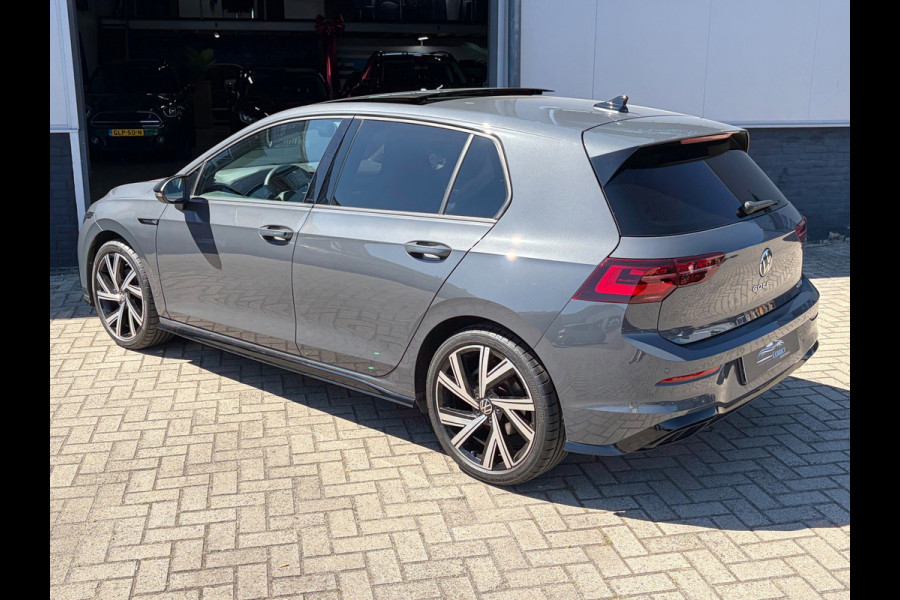 Volkswagen Golf 1.5 eTSI R-Line|IQ|Pano|ACC|Alarm|Keyless|Trekhaak