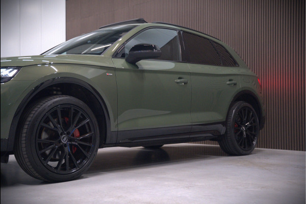 Audi Q5 50 TFSI e S edition Competition S-Line | Panoramadak | Stoelverwarming | Keyless | Matrix LED | Camera | Apple Carplay | Navigatie | Cruise Control | Ambiance Verlichting | SOH 100%