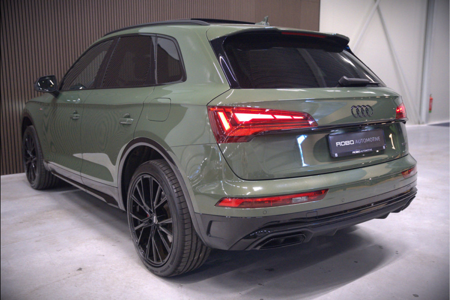 Audi Q5 50 TFSI e S edition Competition S-Line | Panoramadak | Stoelverwarming | Keyless | Matrix LED | Camera | Apple Carplay | Navigatie | Cruise Control | Ambiance Verlichting | SOH 100%