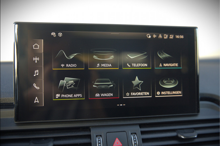 Audi Q5 50 TFSI e S edition Competition S-Line | Panoramadak | Stoelverwarming | Keyless | Matrix LED | Camera | Apple Carplay | Navigatie | Cruise Control | Ambiance Verlichting | SOH 100%