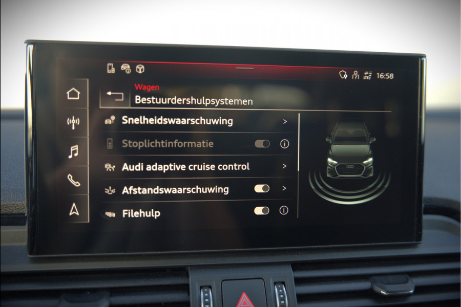 Audi Q5 50 TFSI e S edition Competition S-Line | Panoramadak | Stoelverwarming | Keyless | Matrix LED | Camera | Apple Carplay | Navigatie | Cruise Control | Ambiance Verlichting | SOH 100%