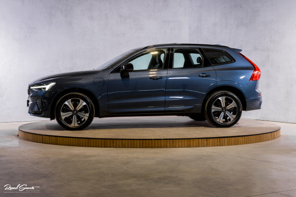 Volvo XC60 2.0 T6 Plug-in hybrid AWD Plus Dark | Panoramadak | Adaptieve cruise | Blis | Memory | Harman Kardon |