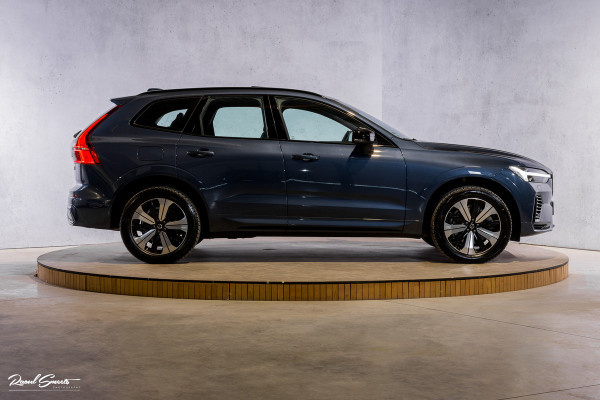 Volvo XC60 2.0 T6 Plug-in hybrid AWD Plus Dark | Panoramadak | Adaptieve cruise | Blis | Memory | Harman Kardon |